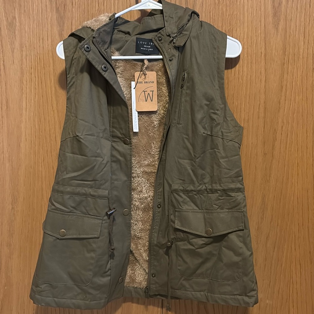 Love Tree Olive Green Vest with faux fur lining, tags still attached!